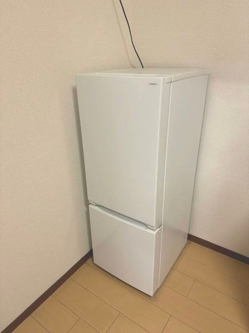 極美品 ノンフロン冷凍冷蔵庫 【YRZ-F15J】