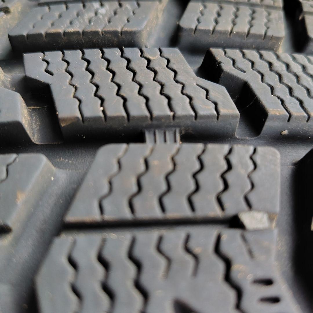 ヤリスクロス スタッドレスセット 205/65R16 2021年