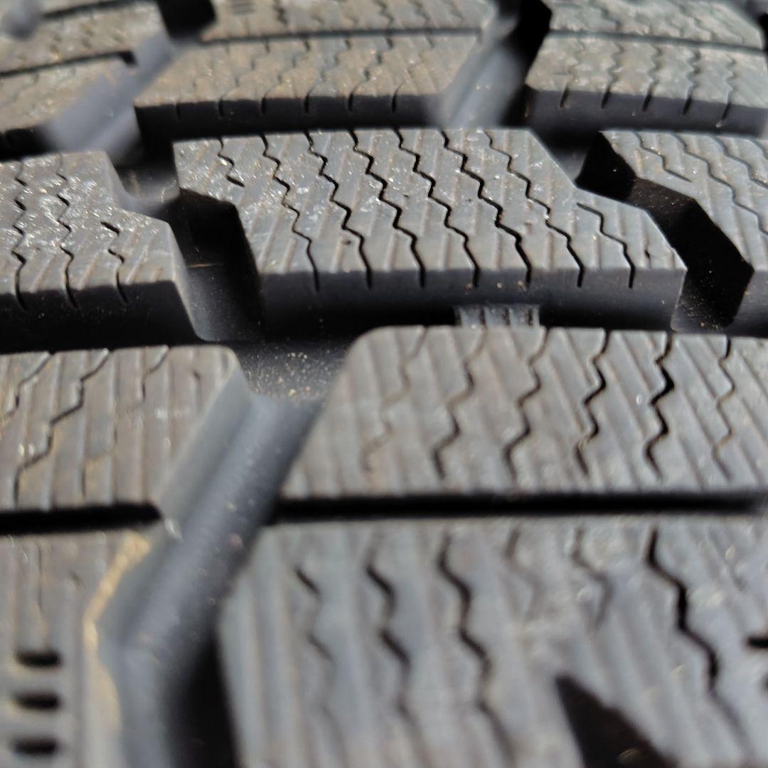 ヤリスクロス スタッドレスセット 205/65R16 2021年