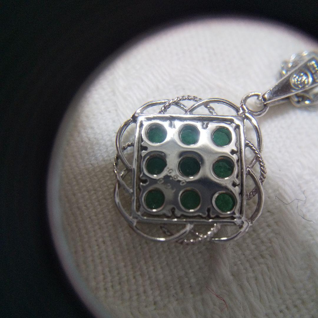 エメラルド、ダイヤモンドシルバーネックレス