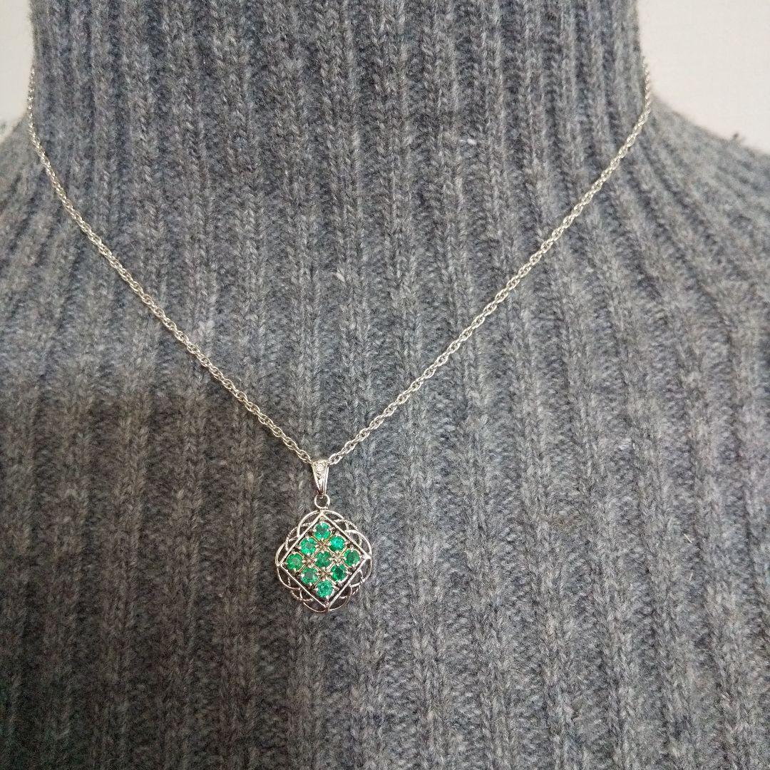エメラルド、ダイヤモンドシルバーネックレス