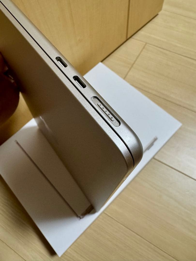 Macbook Air(M2) 512GB/8GB スターライト付属品完備