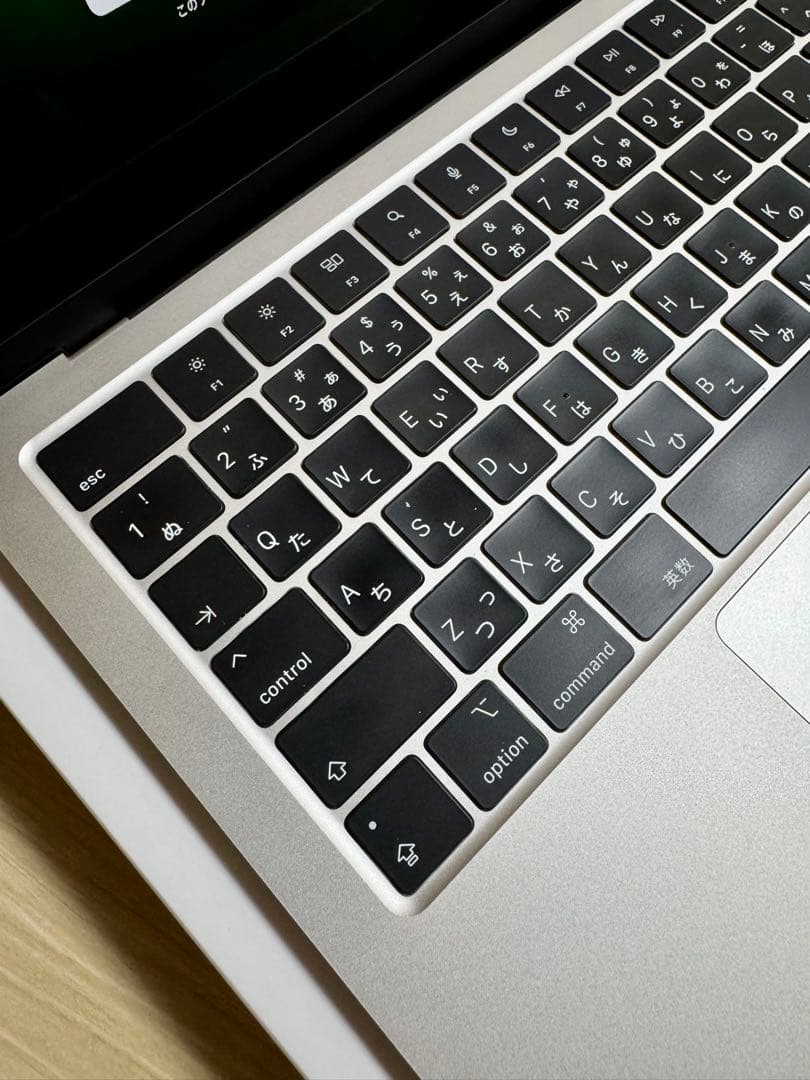 Macbook Air(M2) 512GB/8GB スターライト付属品完備