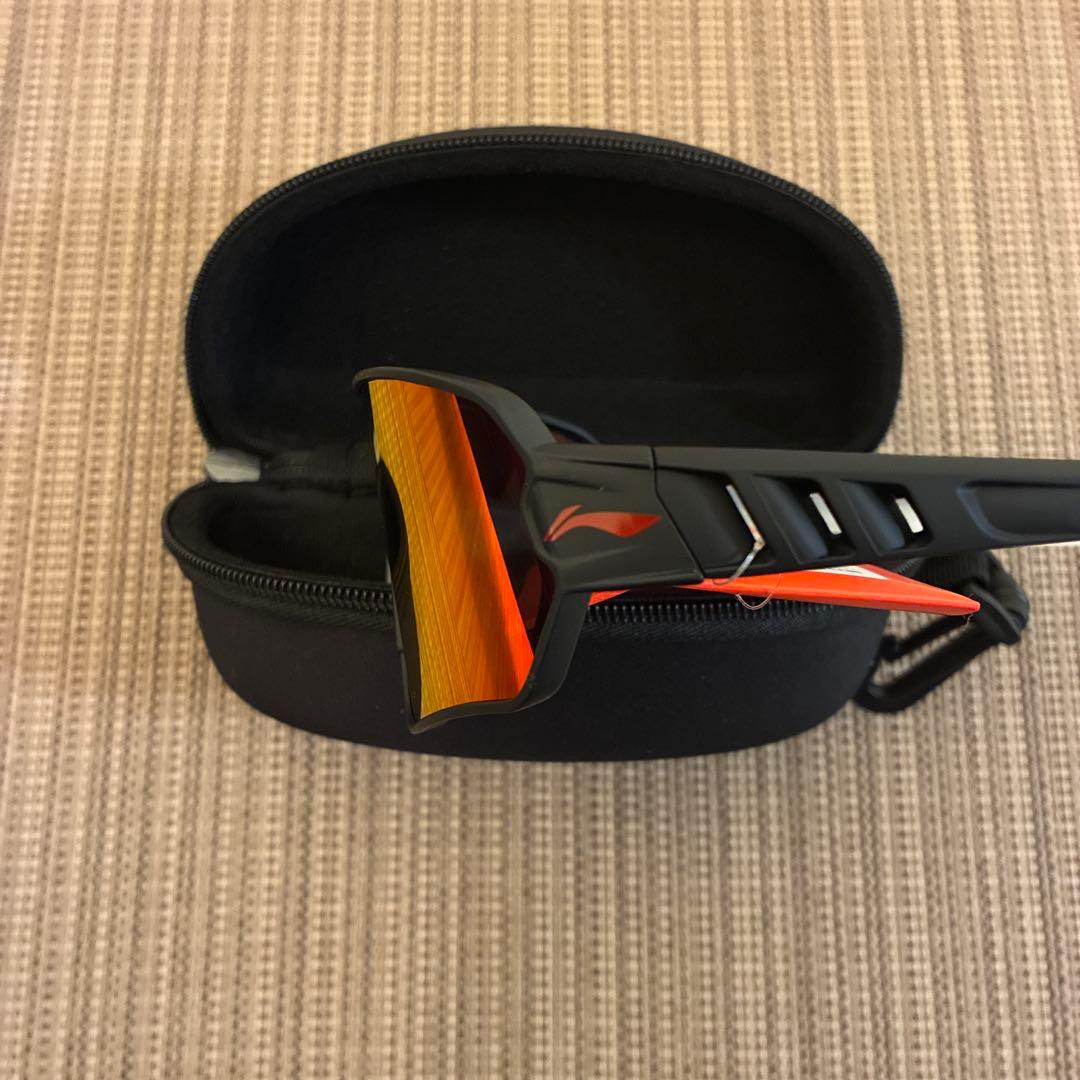 ［2/11まで期間限定値下げ］li-ning リーニン　サングラス