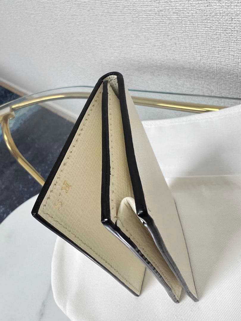 新品　Valextra 名刺入れ ホワイト