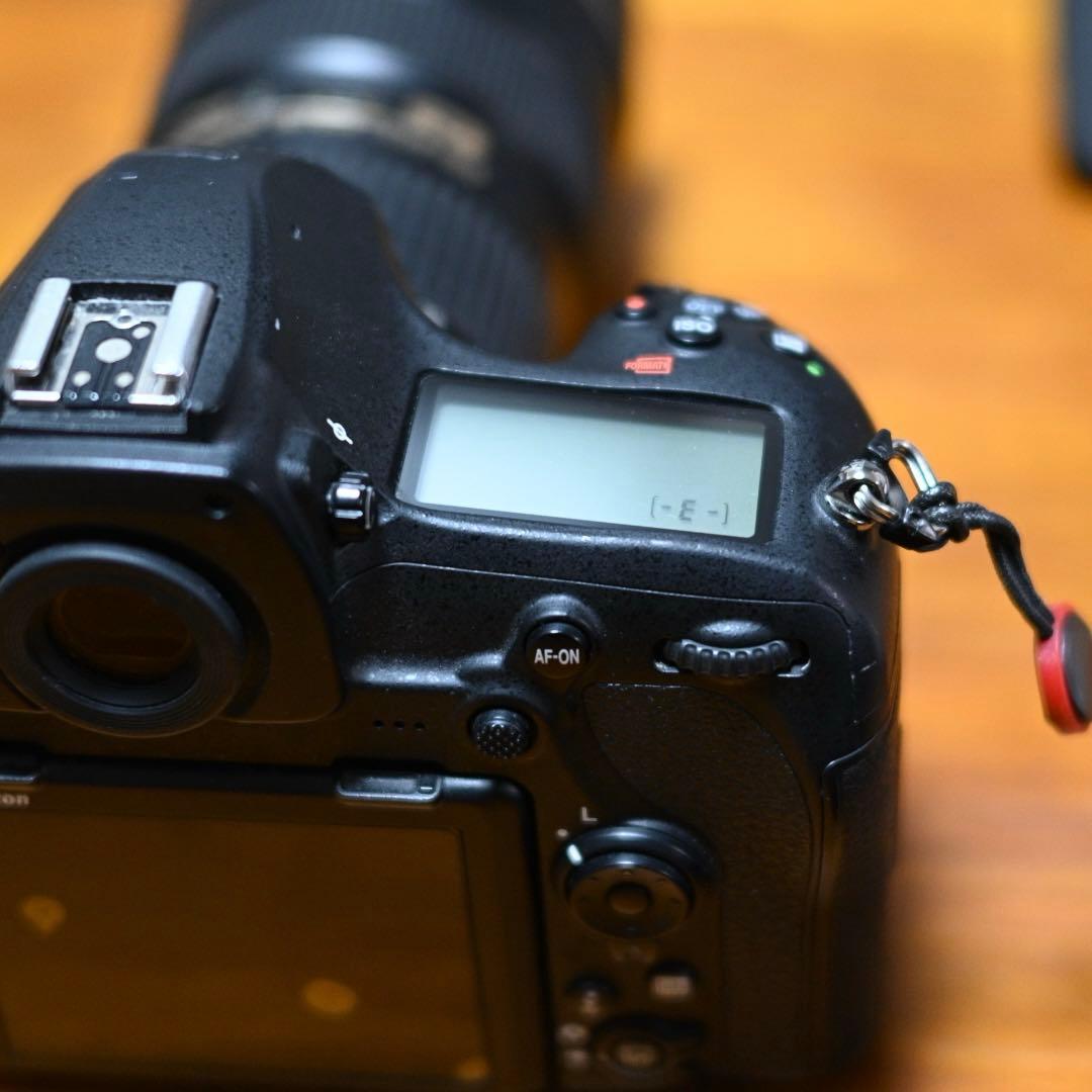 Nikon D850本体+ AF-S NIKKOR 24-70mm f/2.8他