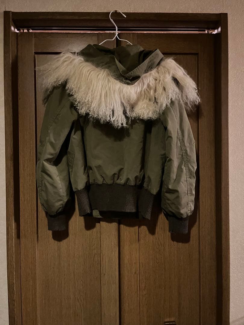 ヴィヴィアン　ファー　フード　ブルゾン