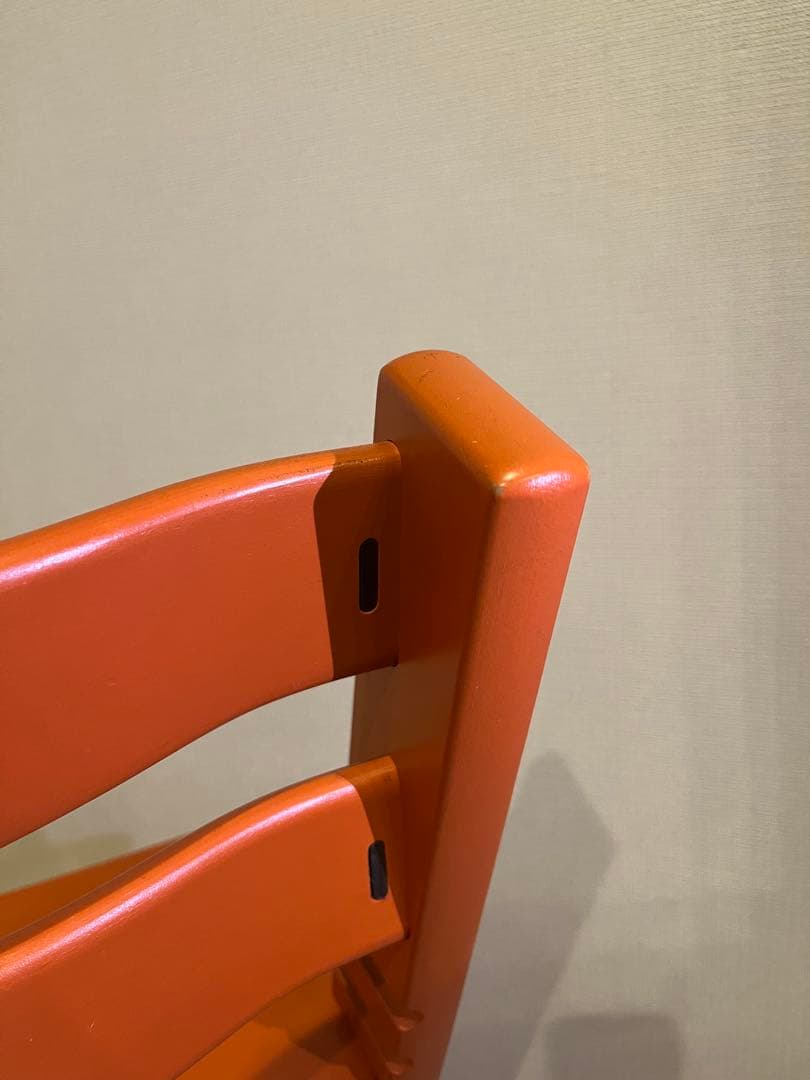 【美品】STOKKE トリップトラップ シリアル4 廃盤色 オレンジ　ハイチェア