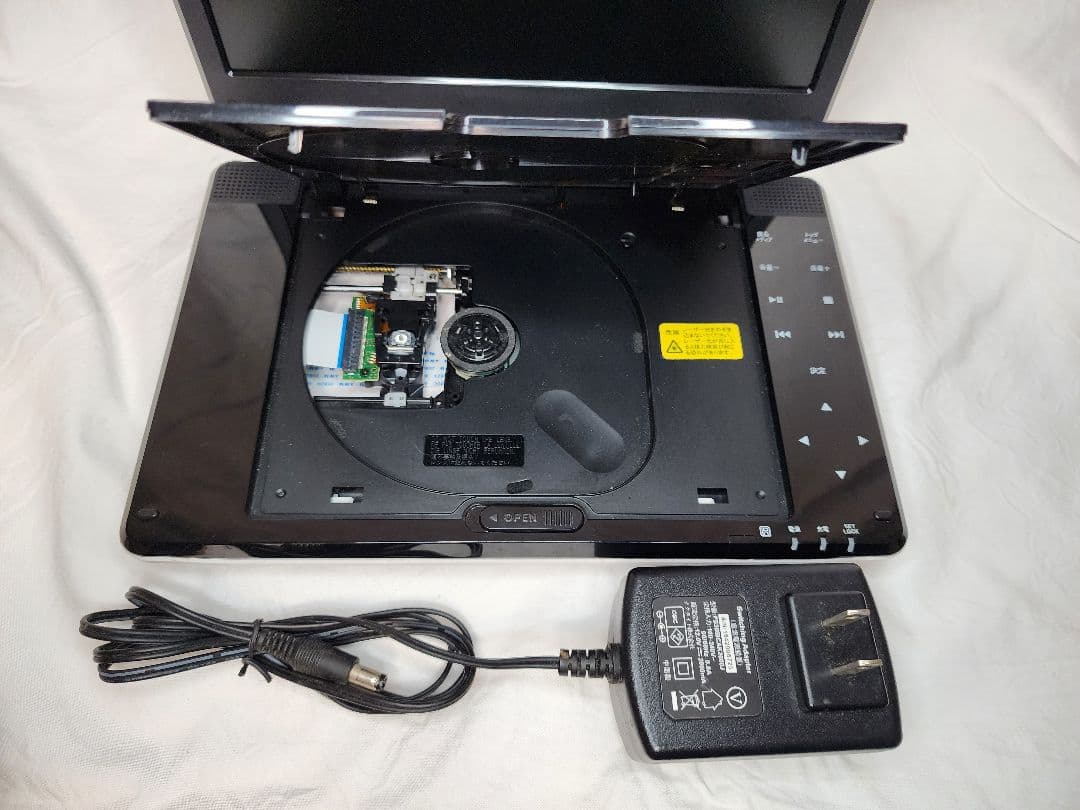 プレーヤー AVOX PORTABLE BD PLAYER