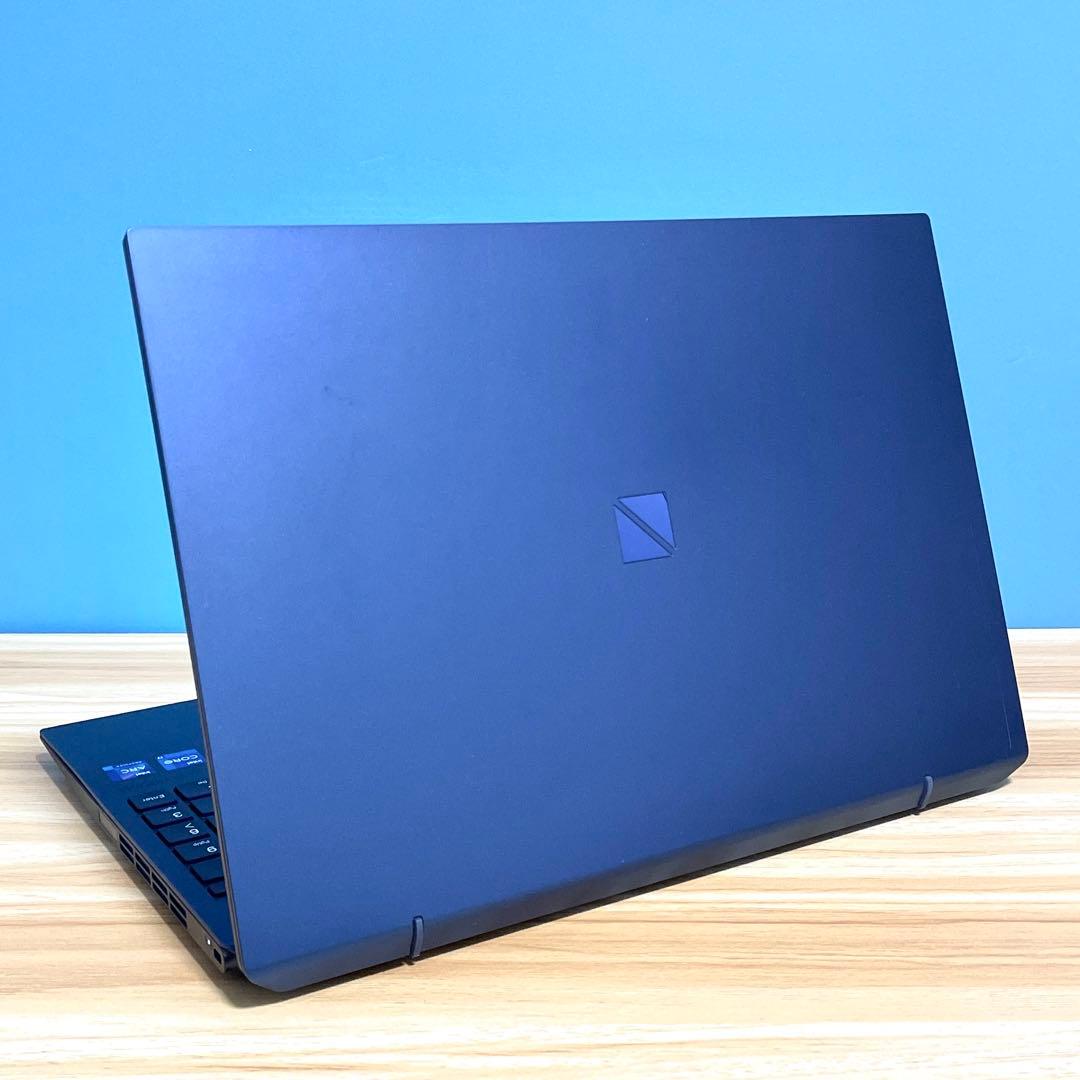 Windowsノート本体 NEC LAVIE N15/Corei7-1260P/32GB/SSD1TB