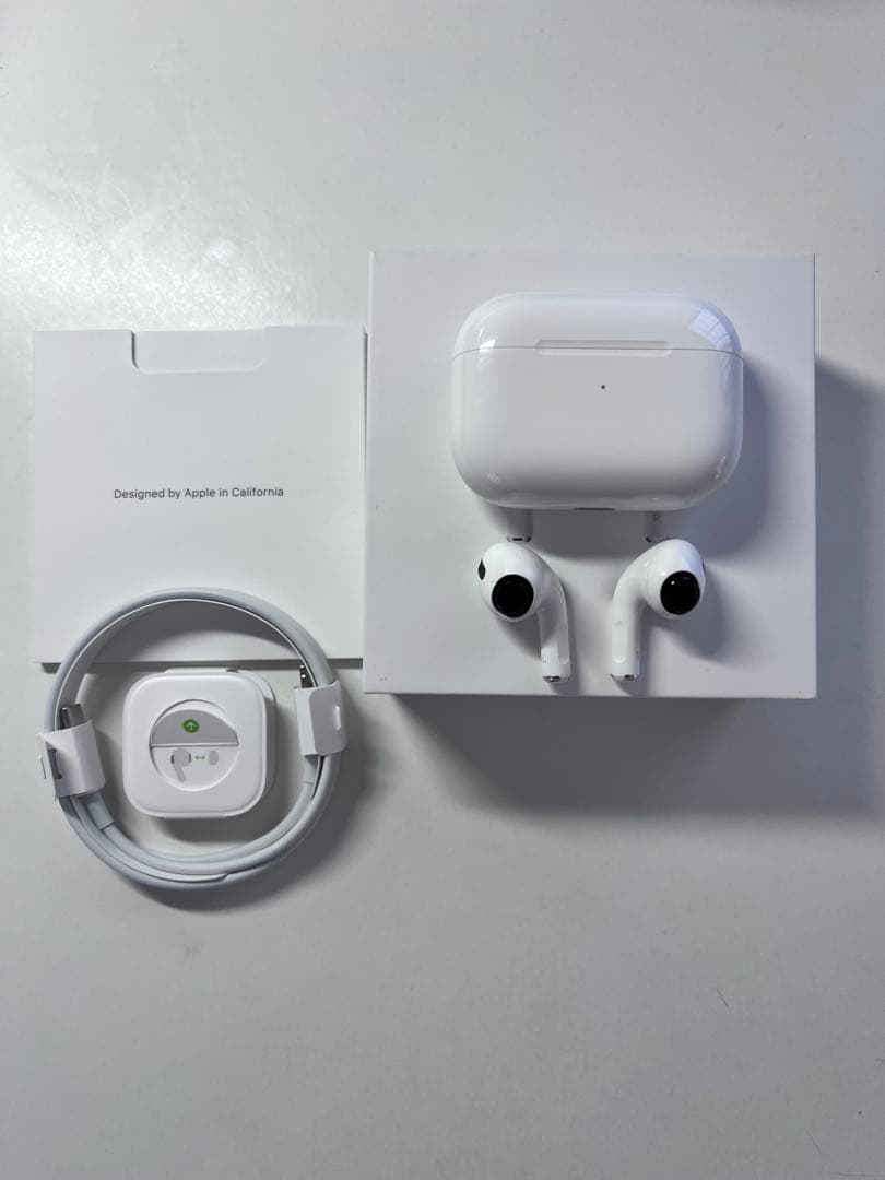 Apple AirPods 本体 ホワイト 第1世代 MWP22J/A