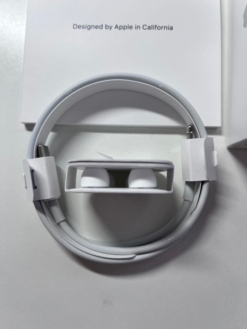 Apple AirPods 本体 ホワイト 第1世代 MWP22J/A