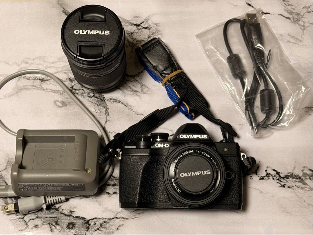 デジタルカメラ OM-D E-M10 Mark III