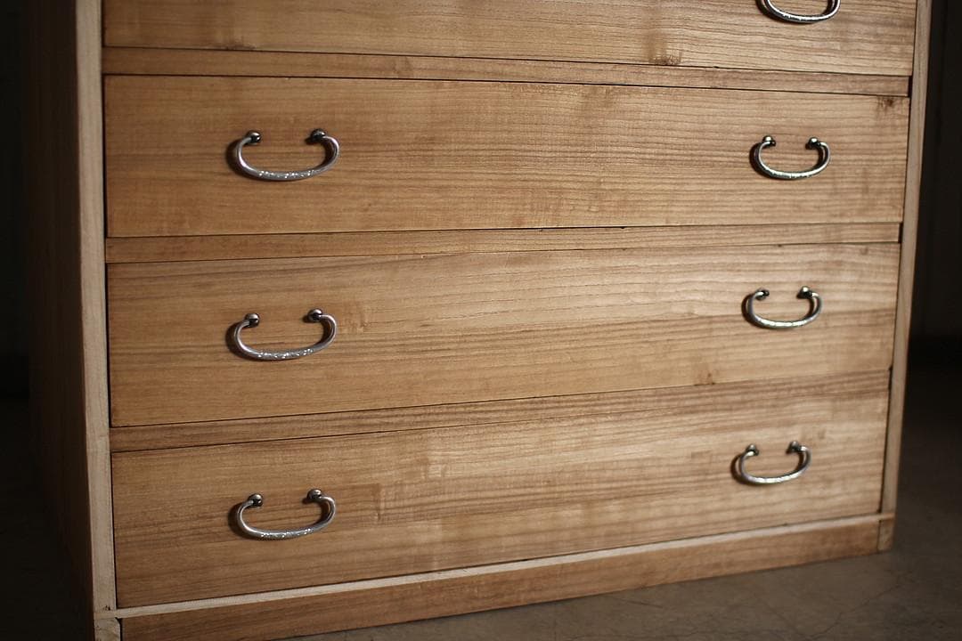 古い木製の引き出し5段　食器棚　キャビネット　古家具　古民家