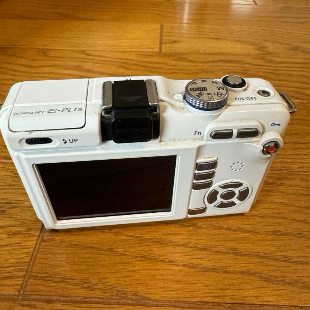 OLYMPUS PEN E-PL1s ミラーレス一眼カメラ 箱付き