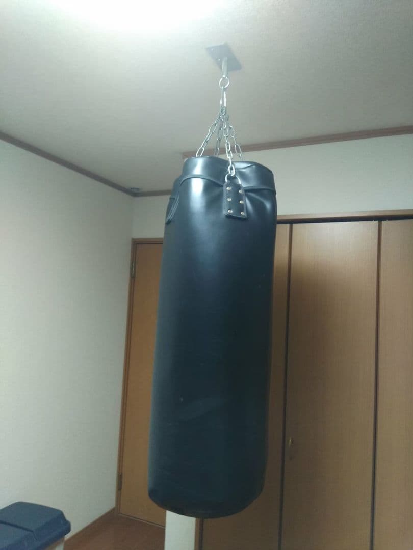 ク*ノ様 引き取り限定　サンドバッグ　黒　レーザー　中古