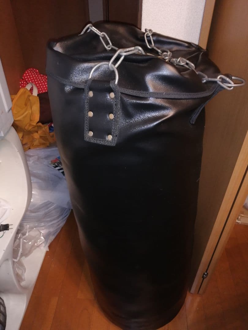 ク*ノ様 引き取り限定　サンドバッグ　黒　レーザー　中古