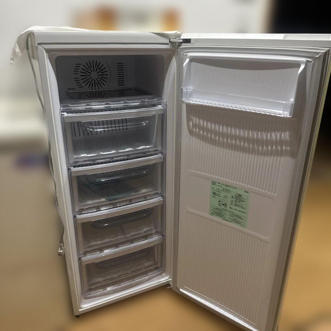 MITSUBISHI 冷凍庫 K-N1P3 ホワイト