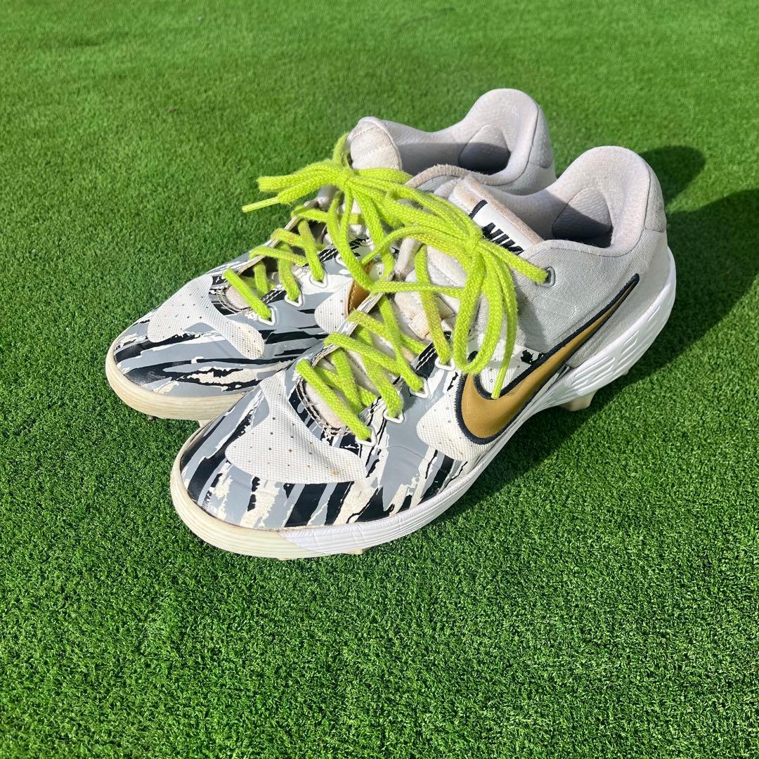 NIKE/ナイキ　フルオーダースパイク　カモ柄　野球スパイク　ポイントスパイク