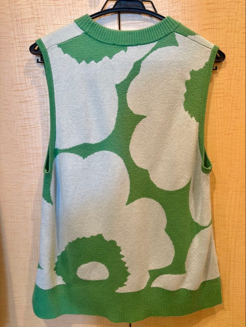marimekkoマリメッコ ウニッコ　ニットベスト　Mサイズ