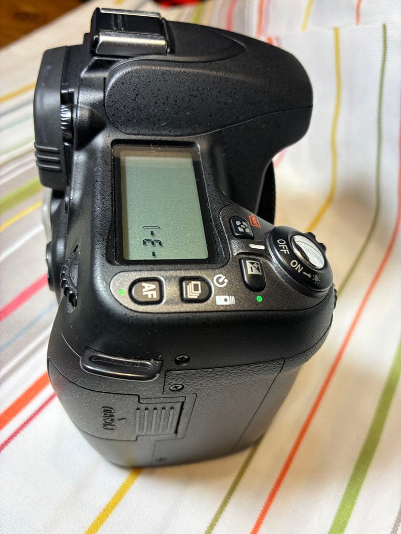 【SALE】Nikon D80 デジタル一眼レフDX-70Gレンズキット
