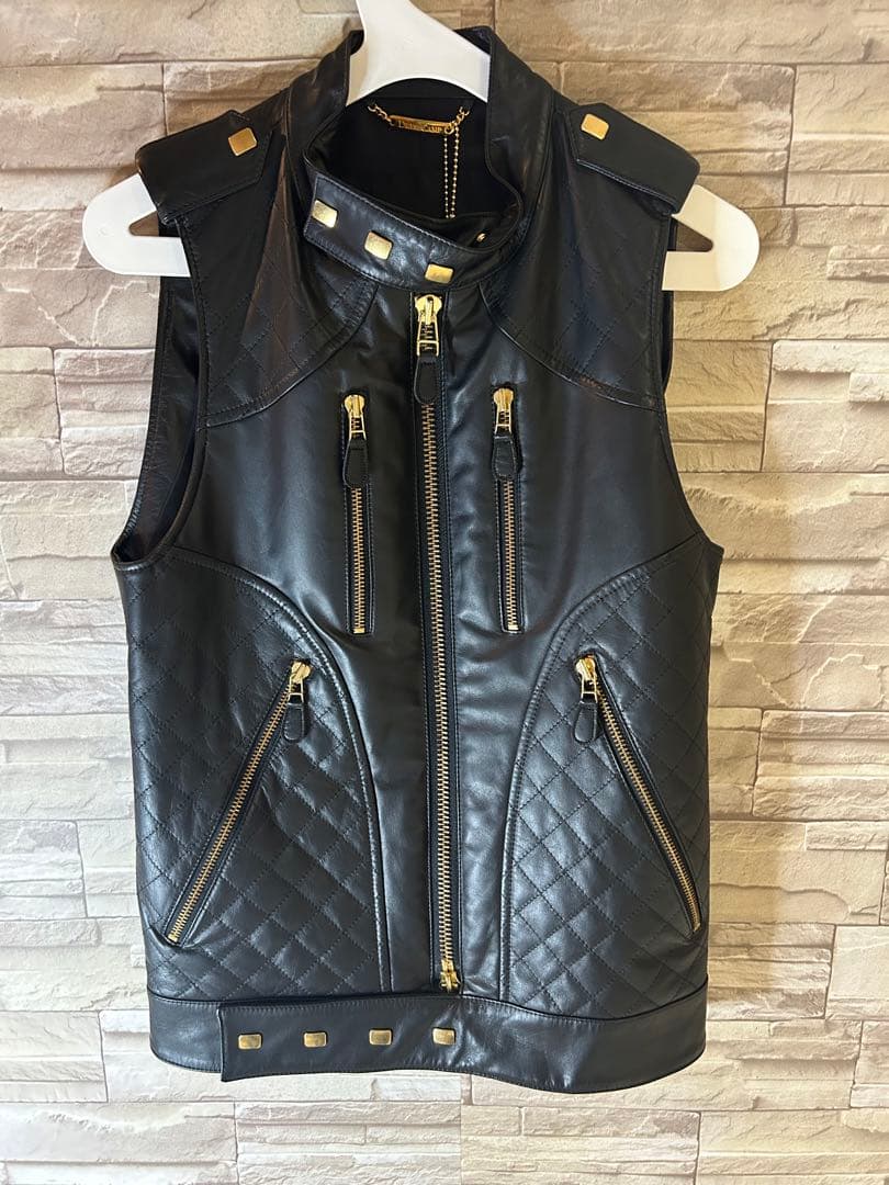 絶*ン様 美品【ドレスキャンプ】レザーベスト