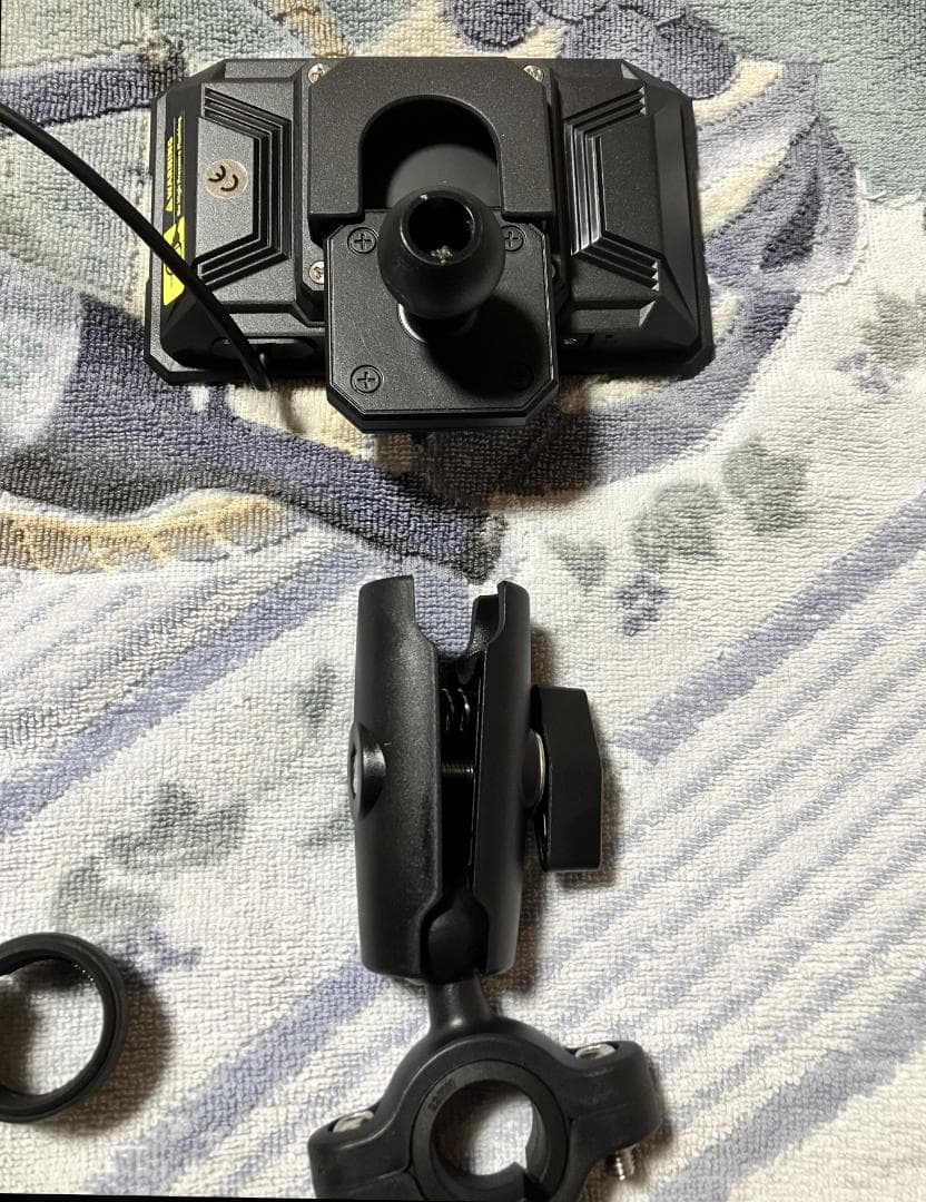 新品 バイク スマートモニター Carplay　空気圧センサー 縦画面表示対応