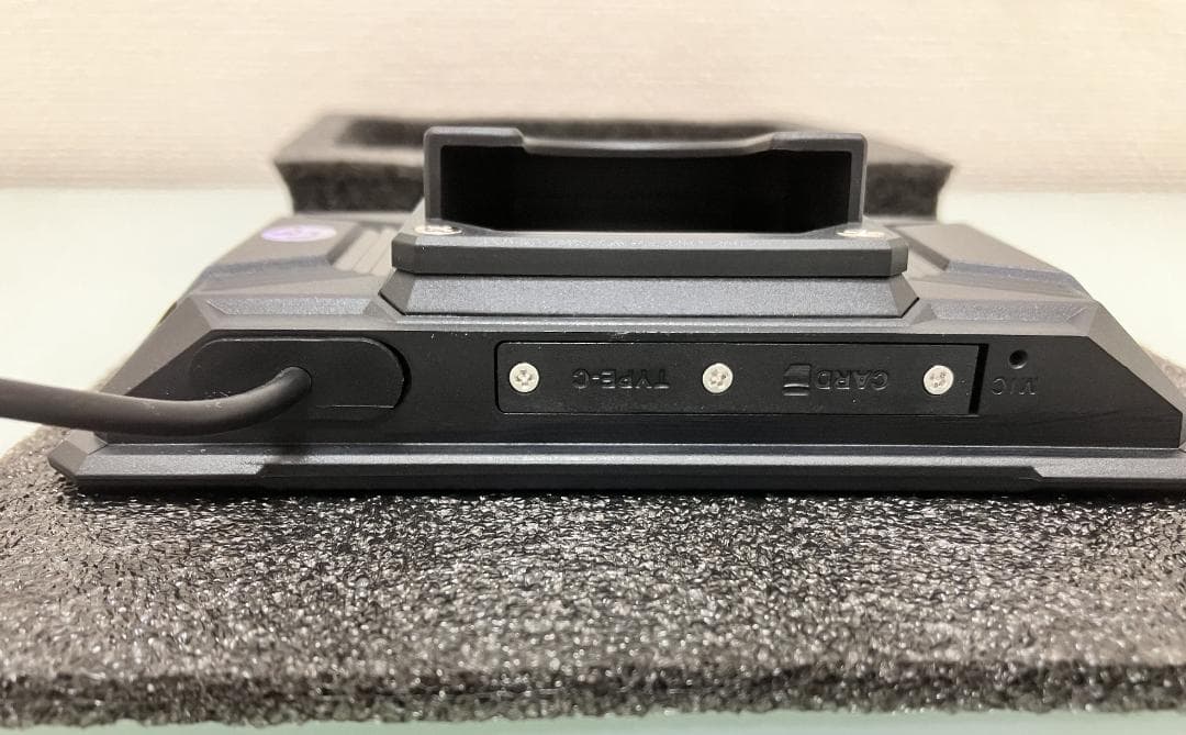 新品 バイク スマートモニター Carplay　空気圧センサー 縦画面表示対応