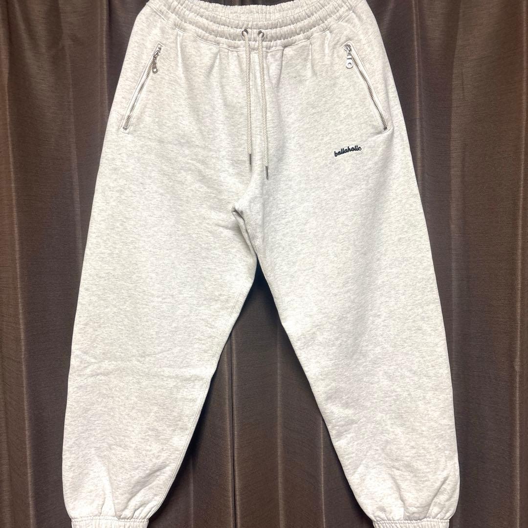 ballaholic ボーラホリックsmall logo sweat pants