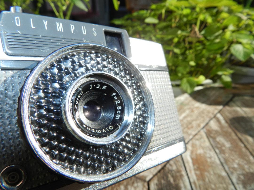 完動品　OLYMPUS PEN EE ハーフフィルムカメラ　即撮影可