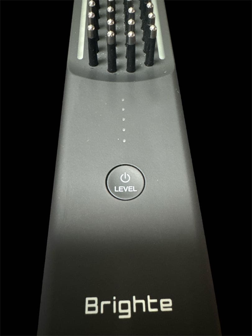 佐々木希さんCM Brighteの電気バリブラシ