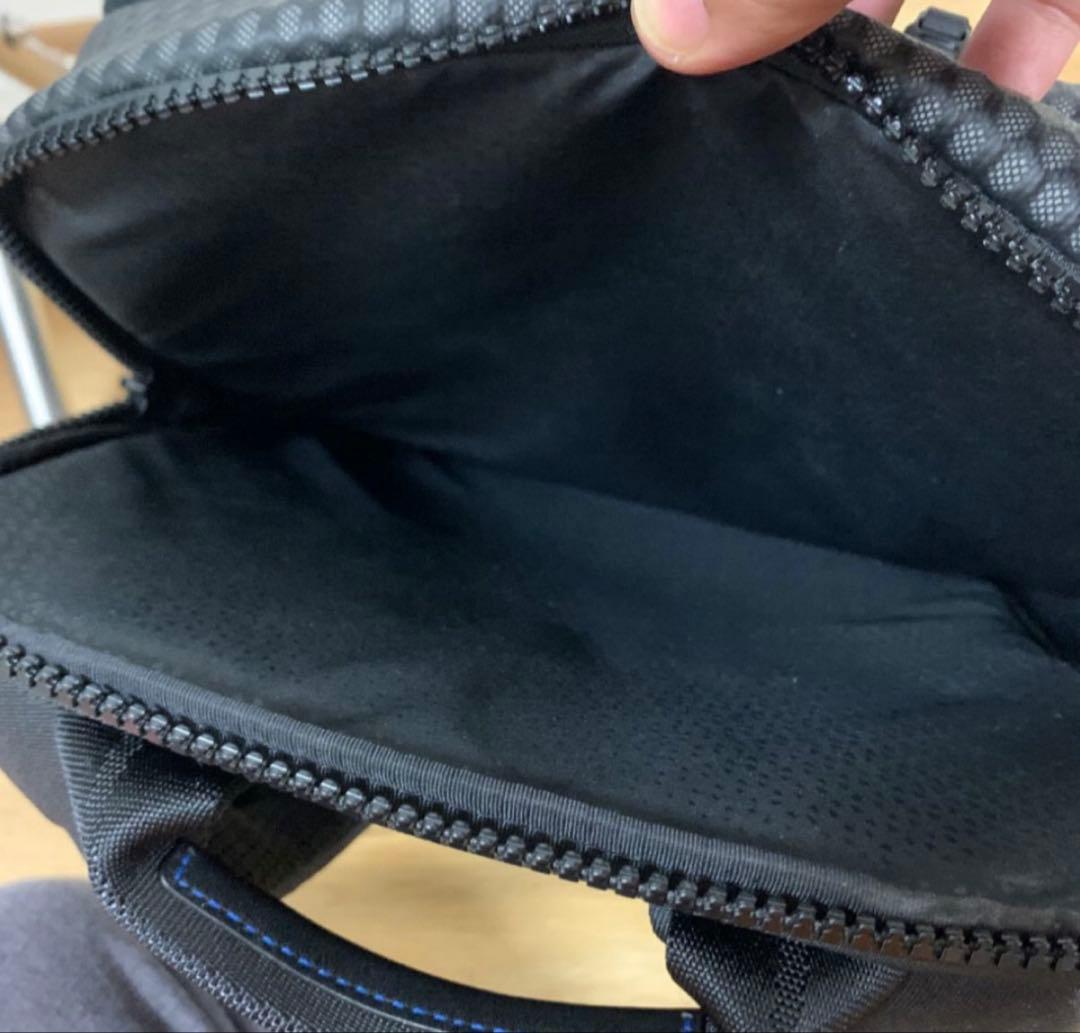 TUMI 「フィンチ」 レインカバー付き バックパック