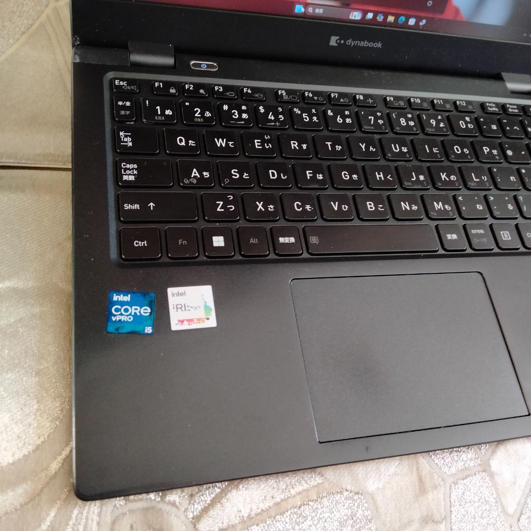 東芝 11世代 i5 1135G7/１３インチ/8G 256G FHD