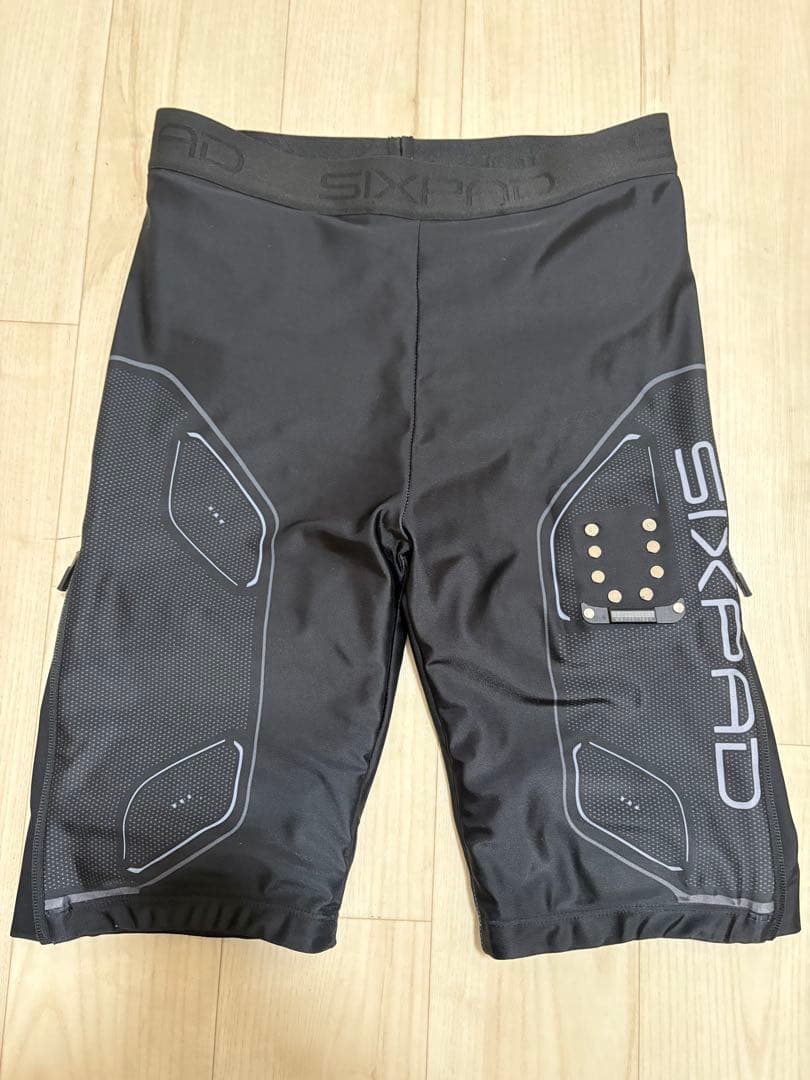 【送料無料】SIXPAD上下セット｜美品・動作良好・付属品充実！