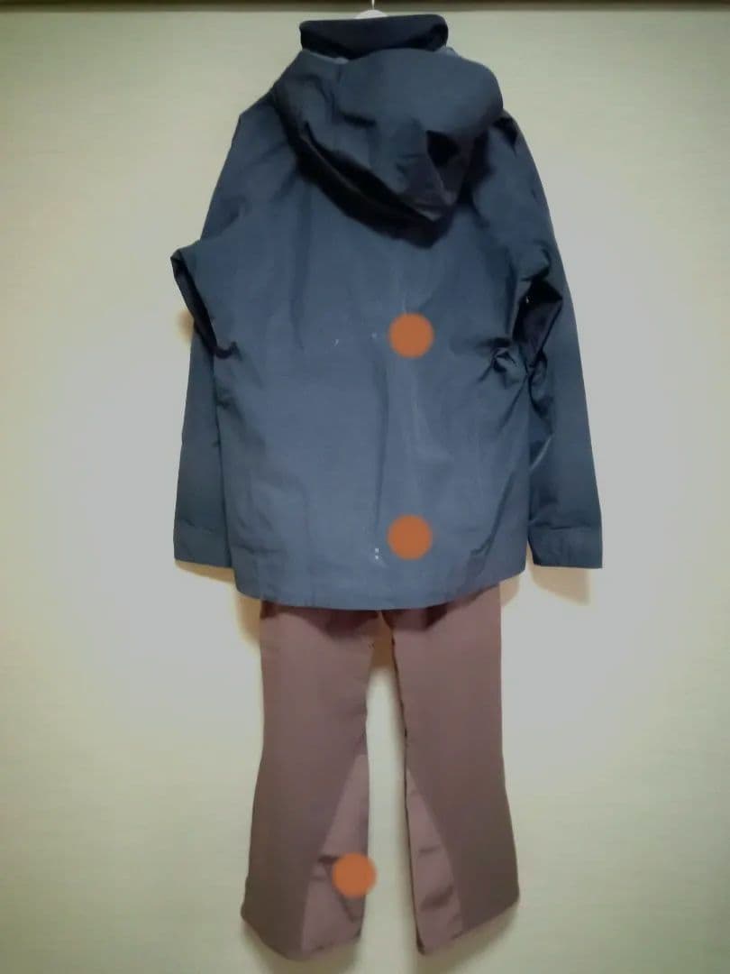 パタゴニア　スノージャケットＸＳ・モンベル　スノーパンツS