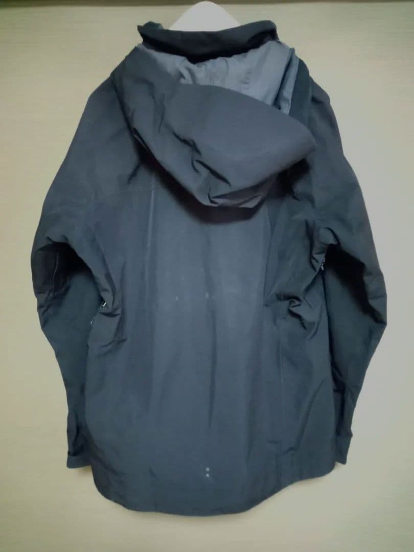 パタゴニア　スノージャケットＸＳ・モンベル　スノーパンツS