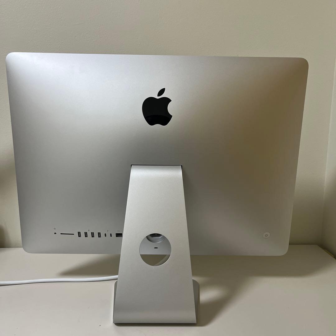 ニ*ン様 Apple iMac (2017) 2.3GHz Core i5 SS
