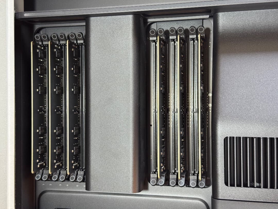 Mac Pro 2019 (ラックマウントバージョン)