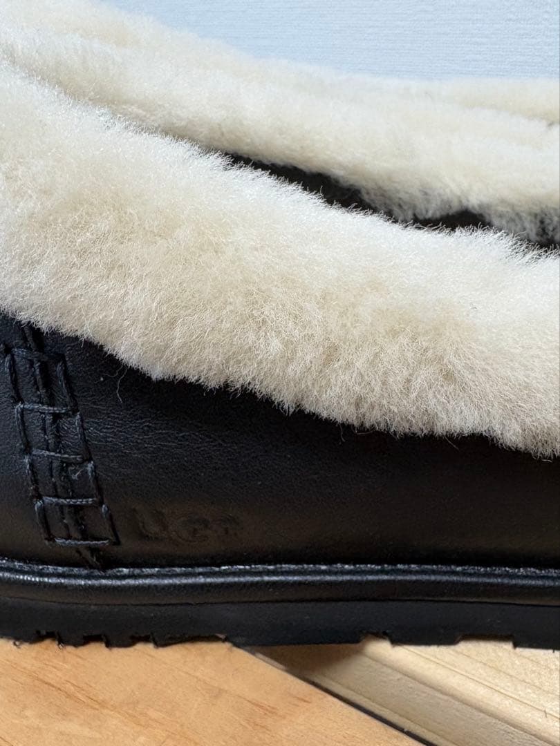 靴 UGG Zora Leather Ballet Flat 23.5