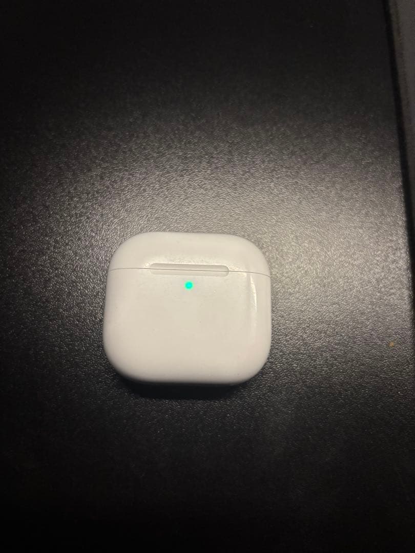 イヤホン AirPods4 (ANC)