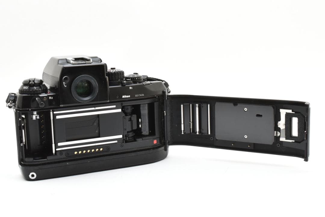 Nikon F4＋35-70 F2.8＋80-200 F2.8 ED 美品