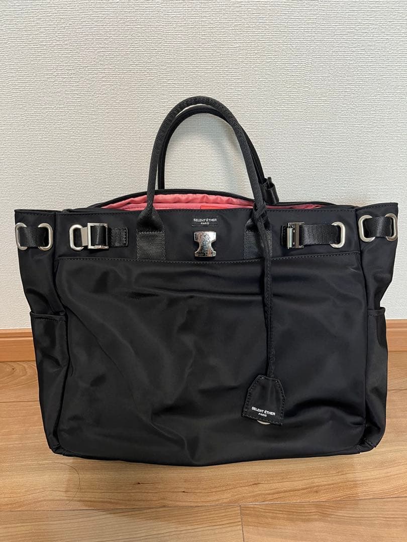 SELENT ÉTHER セレーンエテール　 ブラック&ピンク　トートバッグ