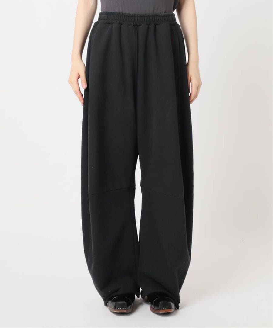 【新品未使用】シティショップ　“O” SWEAT BANANA パンツ