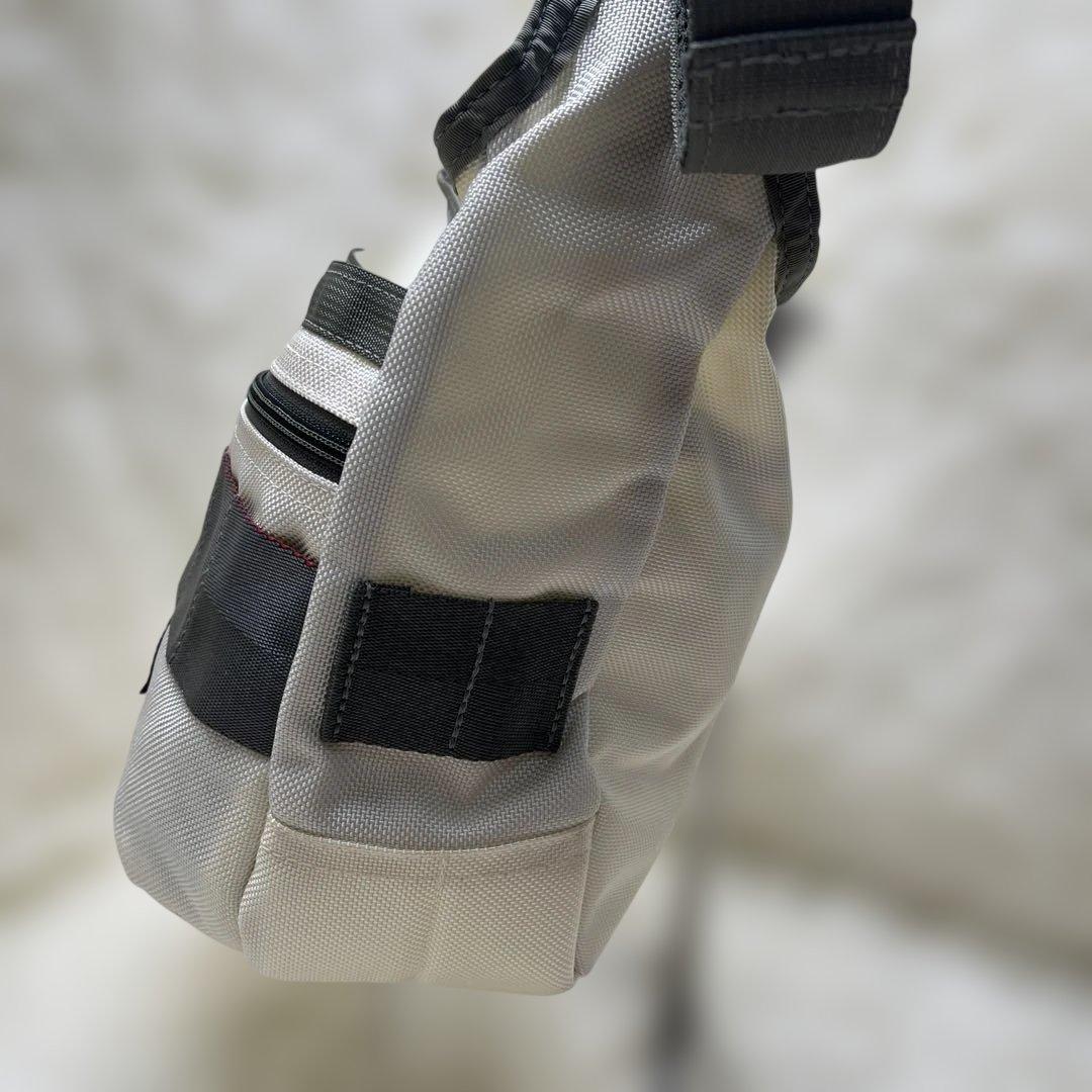 人気定番 BRIEFING ブリーフィング DAY TRIPPER/S ホワイト