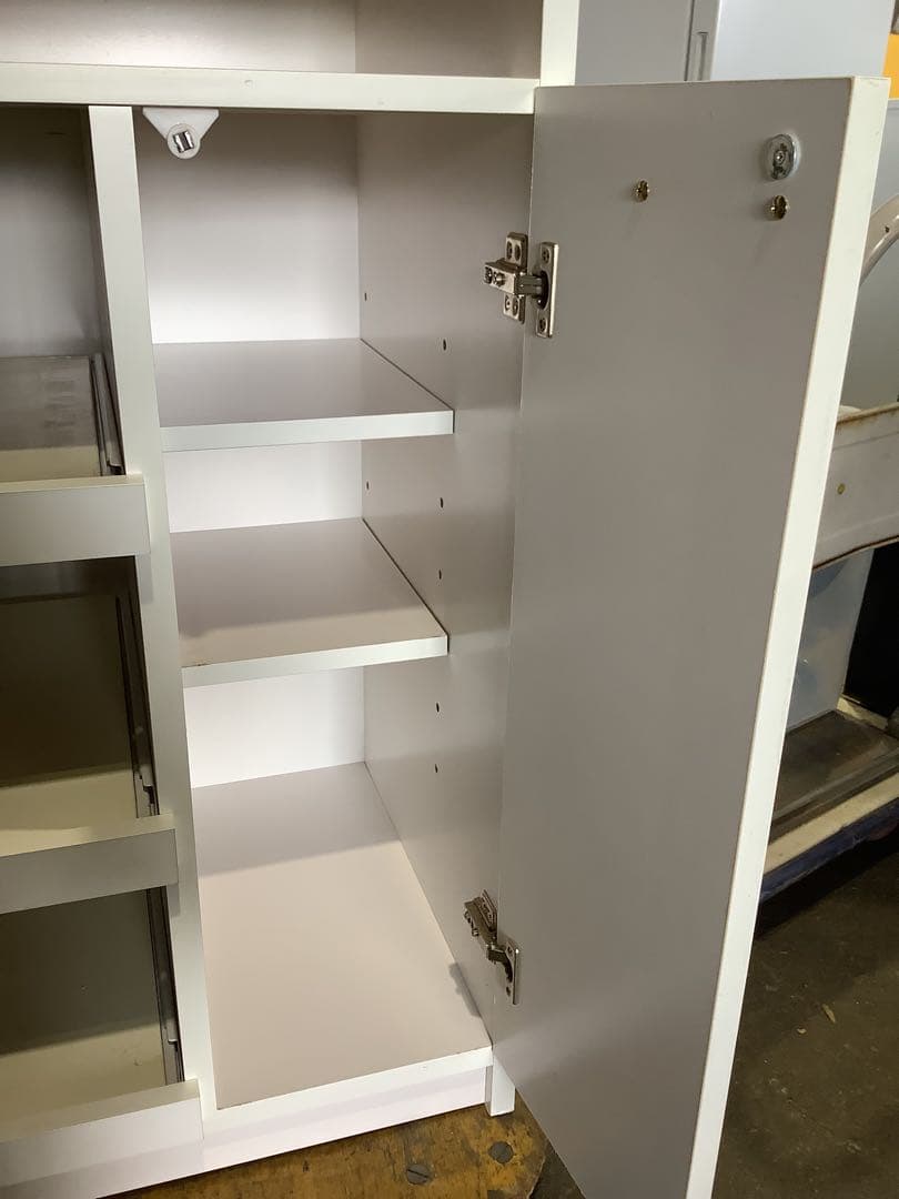 キッチンボード キッチンカウンター 土井インテリア工業 スライド棚３つ