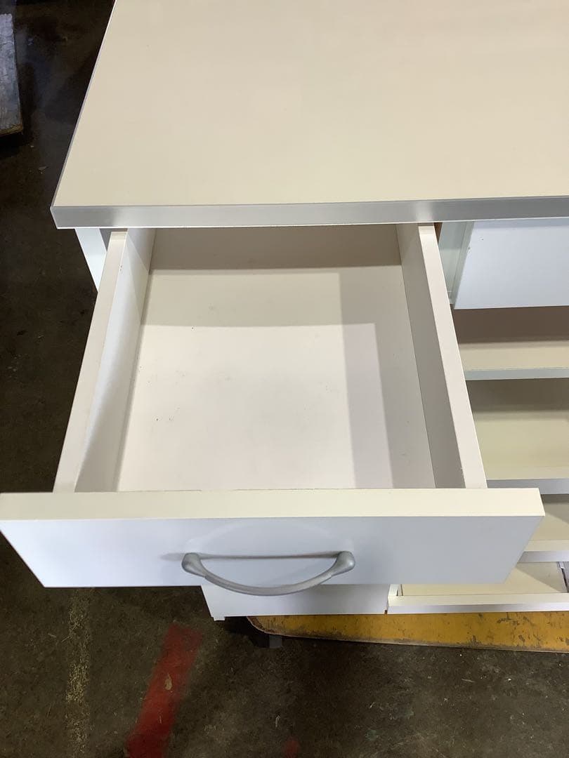 キッチンボード キッチンカウンター 土井インテリア工業 スライド棚３つ