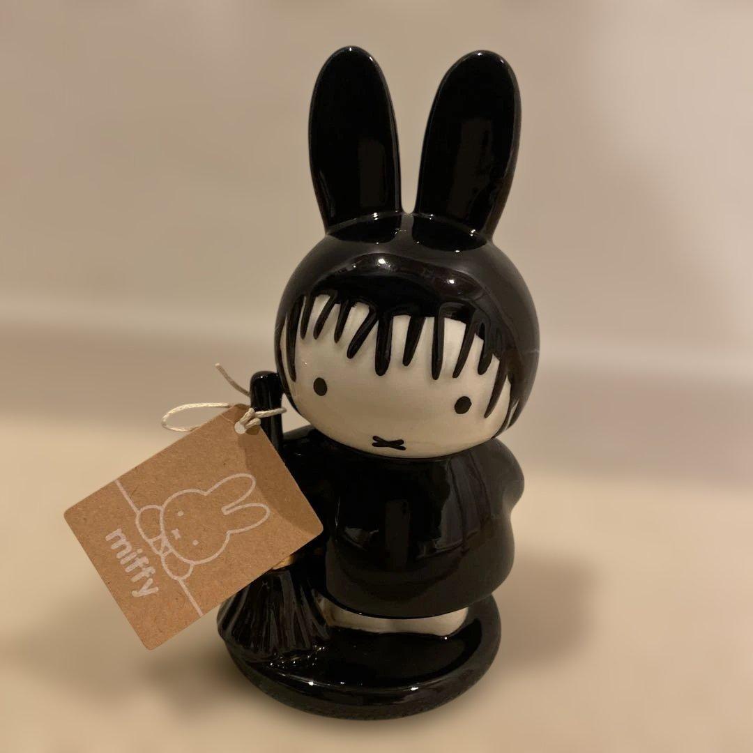 海外限定　陶器　miffy ミッフィー魔女の置物　くろねこ マスコット