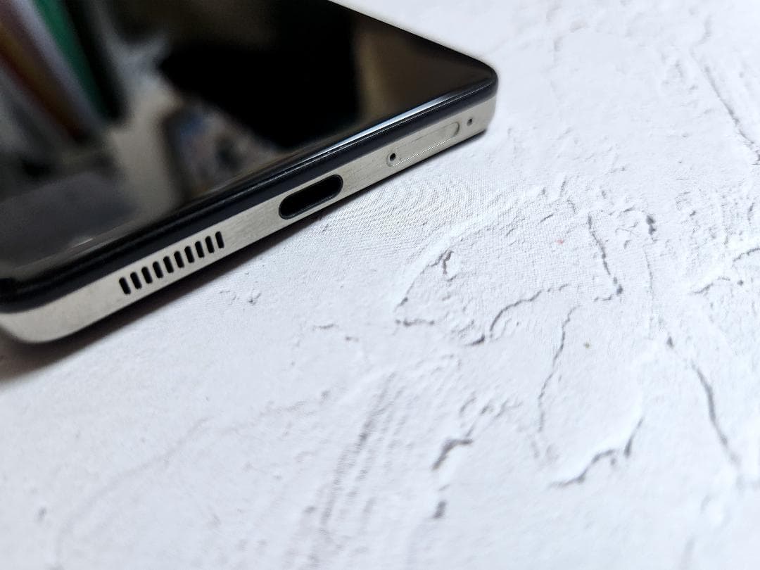 Essential Phone PH-1 Simフリー