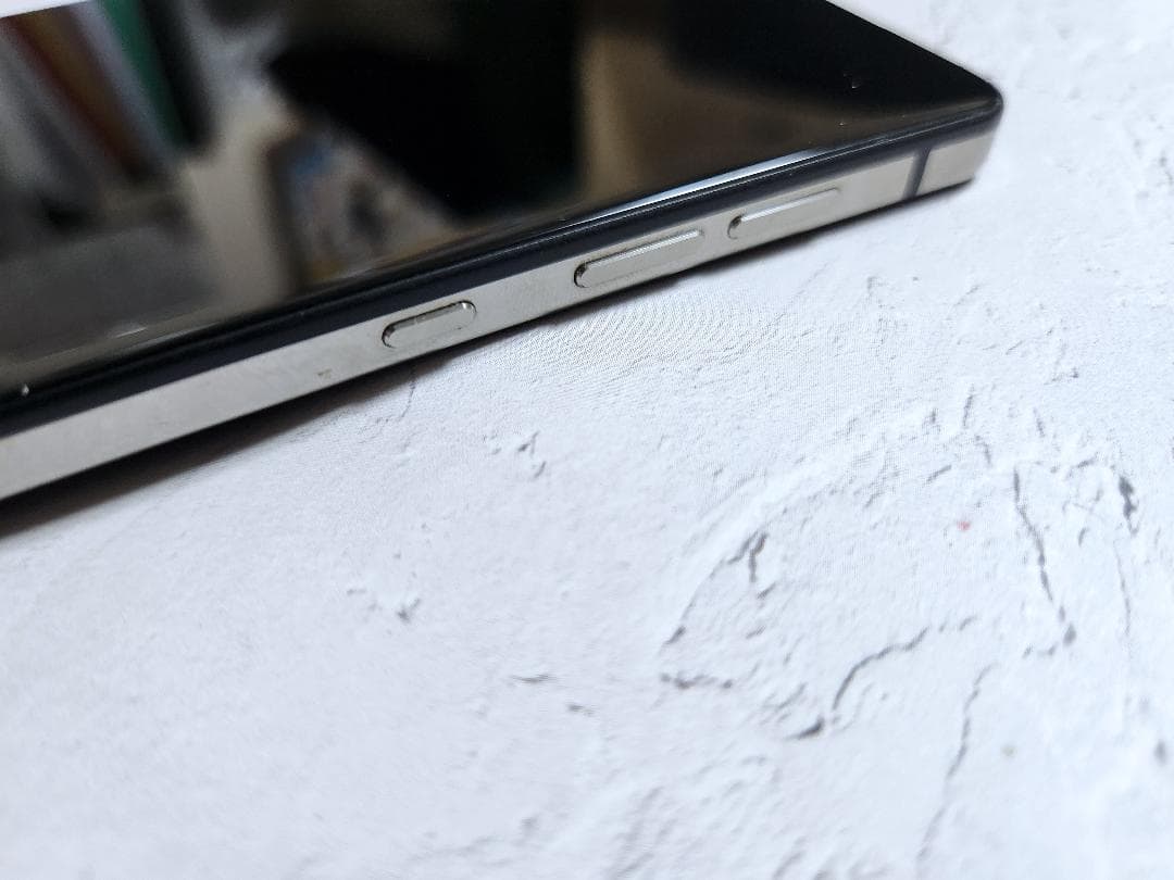 Essential Phone PH-1 Simフリー