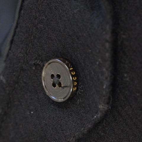 ◇GUCCI ジャケット 黒 ウール×カシミヤ サイズ48R エンブレムロゴ